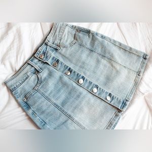 American Eagle Outfitters A-Line Button Front Denim Skirt